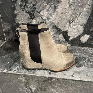 Sorel Lea Wedge Women's Leather Boots, Gray, Size 8 US